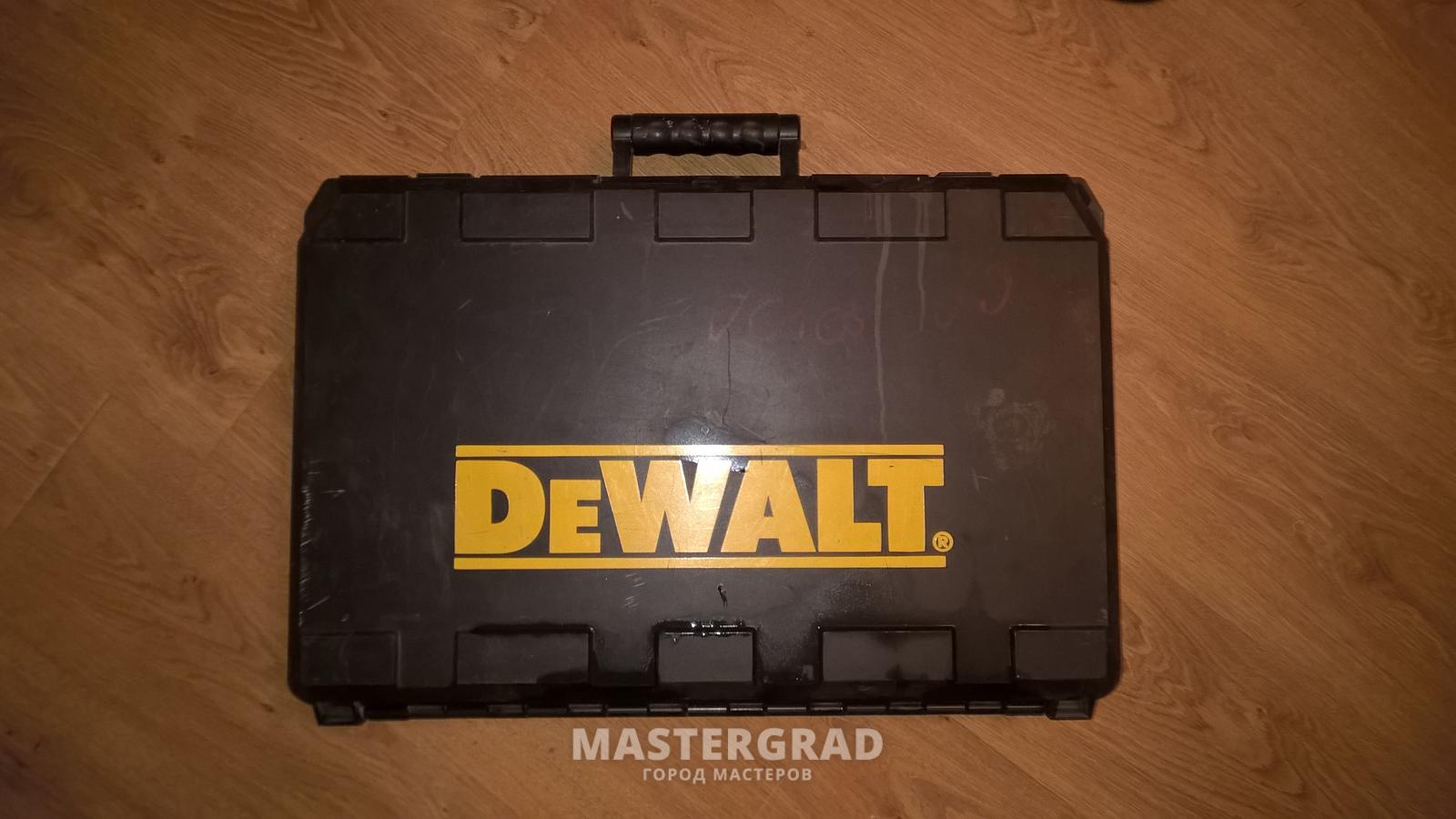 Продаю перфоратор DeWalt D 25602 K (QS) SDS-max купить за 15000 руб.,  Санкт-Петербург Мастер Маркет (Барахолка)