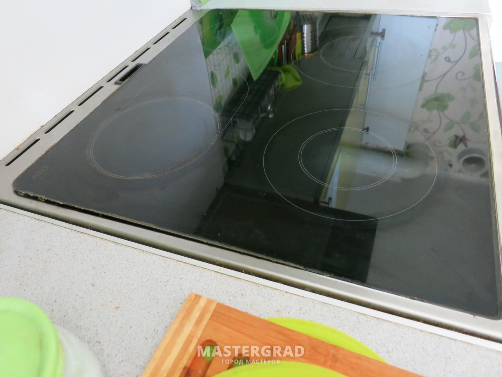 Каким клеем приклеить металл к стеклу у кухонного стола
